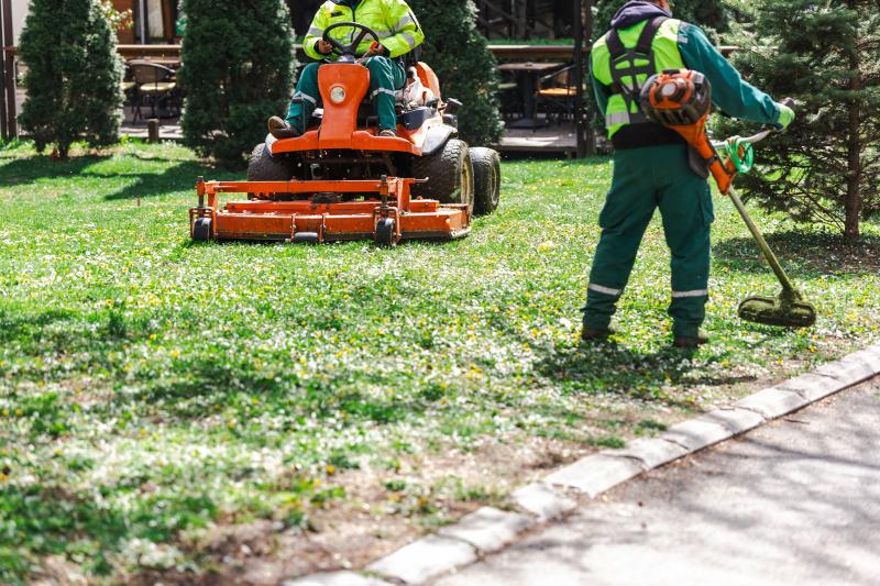 Les techniques innovantes de traçage pour terrains de sport durables